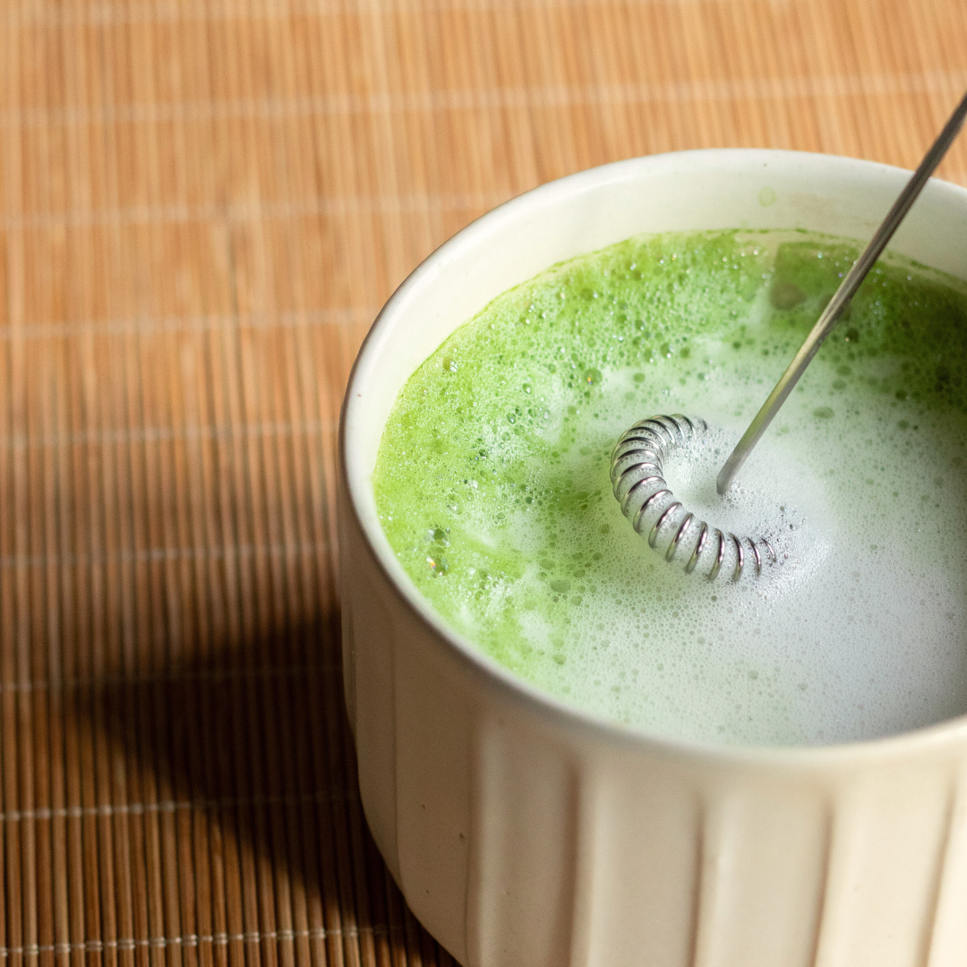 FOUET ÉLECTRIQUE POUR MATCHA